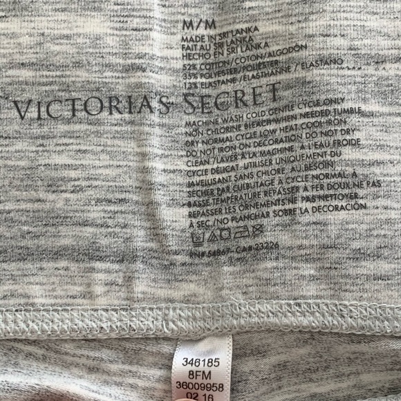 Victoria’s Secret The Everywhere Capri Legging - Picture 7 of 8